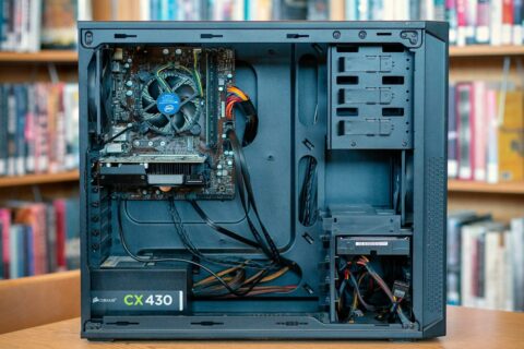 Corsair PC-Netzteil eingebaut